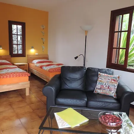 F256 Chalet C Studioformat * La Matanza De Acentejo
